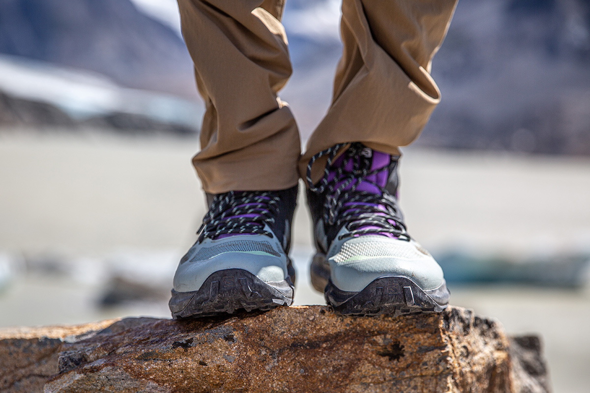 Salomon Predict Hike Mid GTX (front%2C laces)